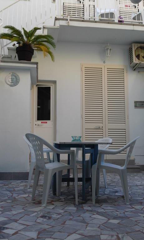 La Viareggina Hotel Viareggio Buitenkant foto