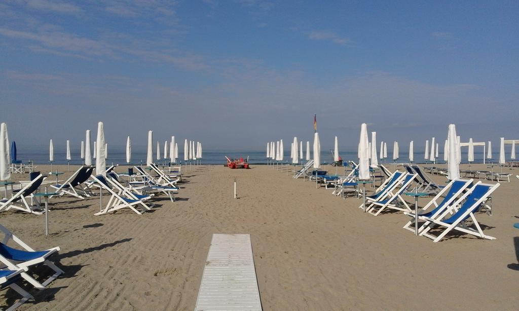 La Viareggina Hotel Viareggio Buitenkant foto